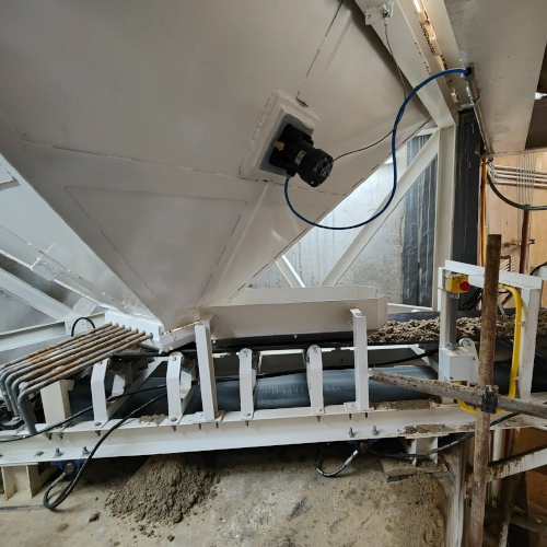 Improve  sand hopper 2021